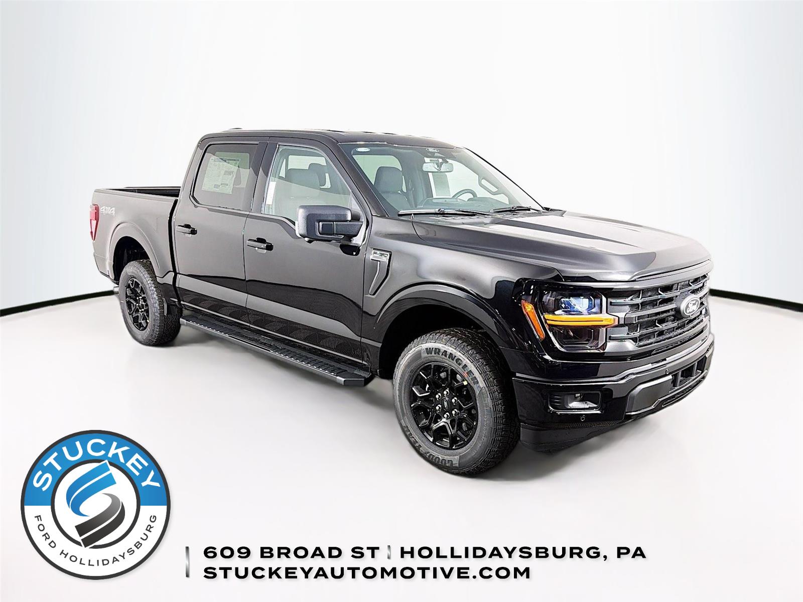 Agate Black 2026 Ford F-150 XLT SuperCrew 4WD Pickup Truck Four-Wheel Drive Automatic