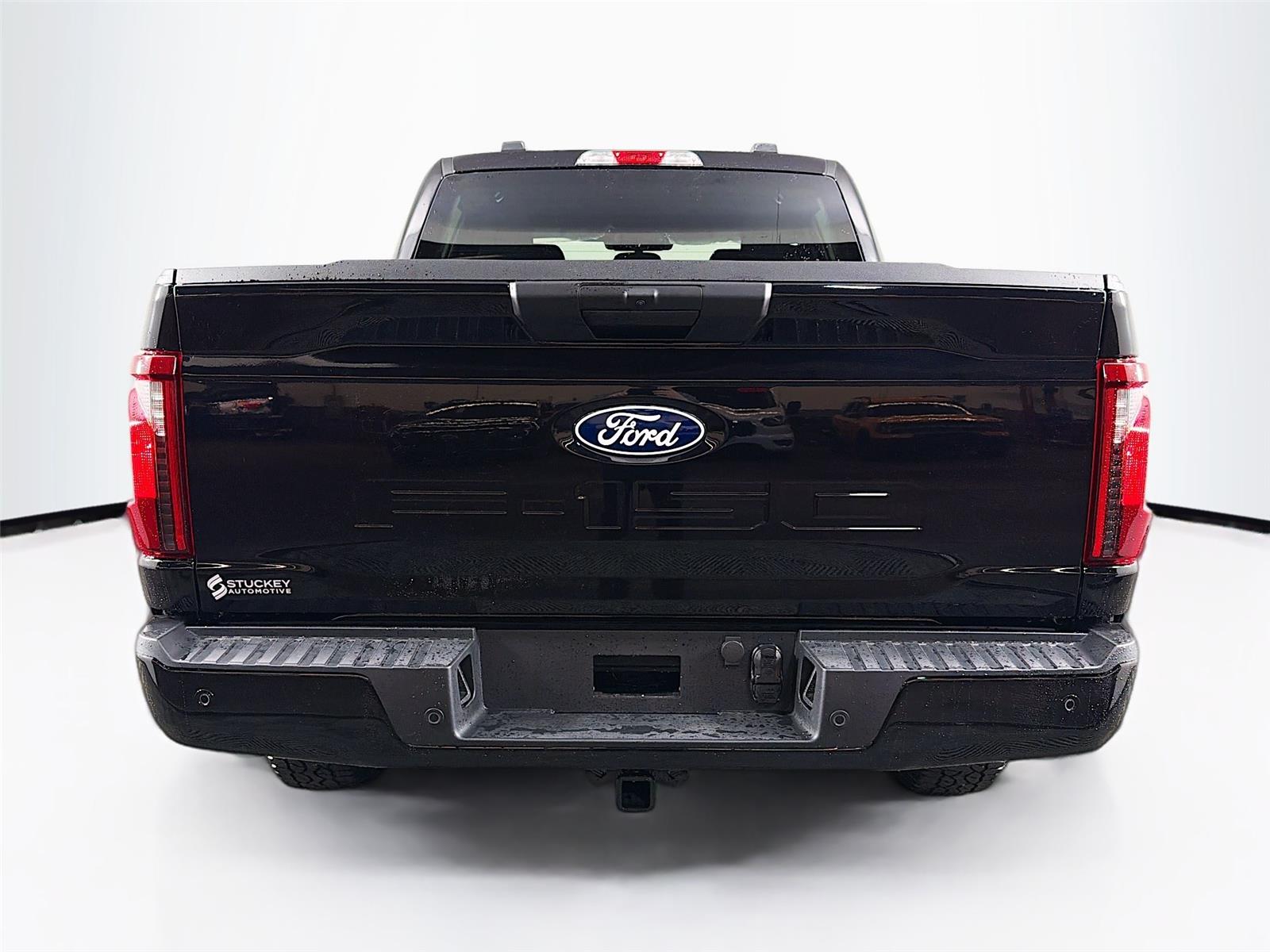 View vehicle photo 6