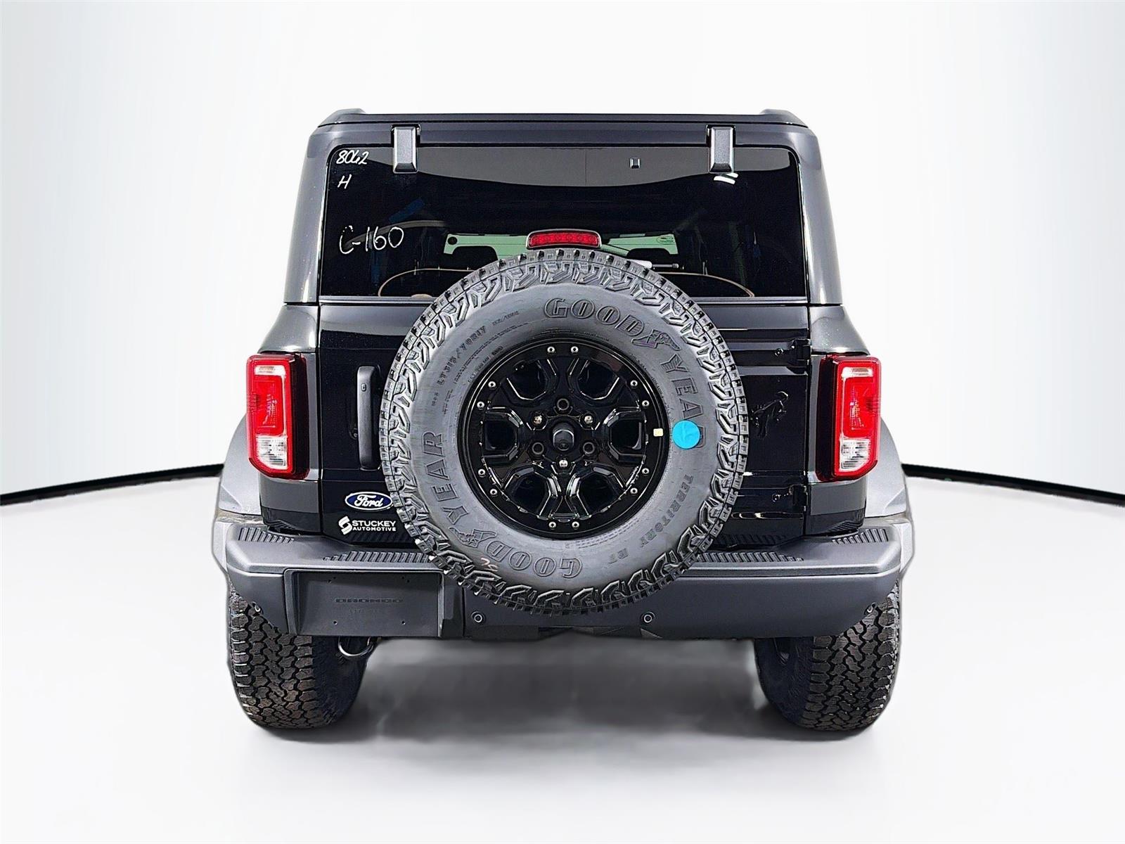 View vehicle photo 6