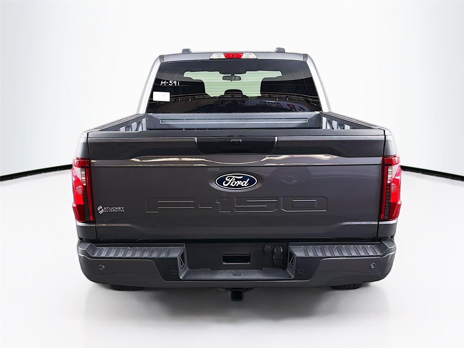 View vehicle photo 6