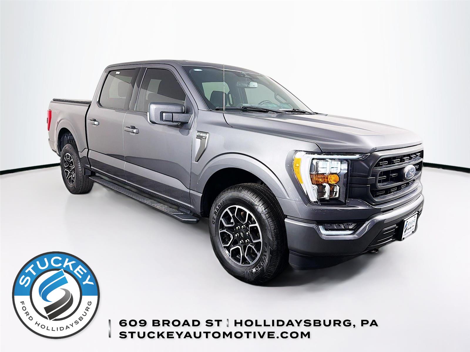 Carbonized Gray 2023 Ford F-150 XLT SuperCrew 4WD Pickup Truck Four-Wheel Drive Automatic