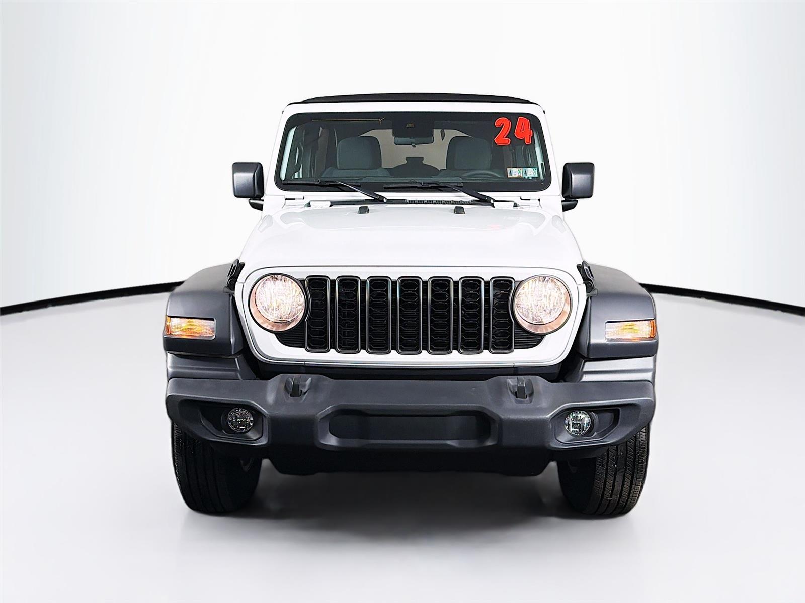 View vehicle photo 2
