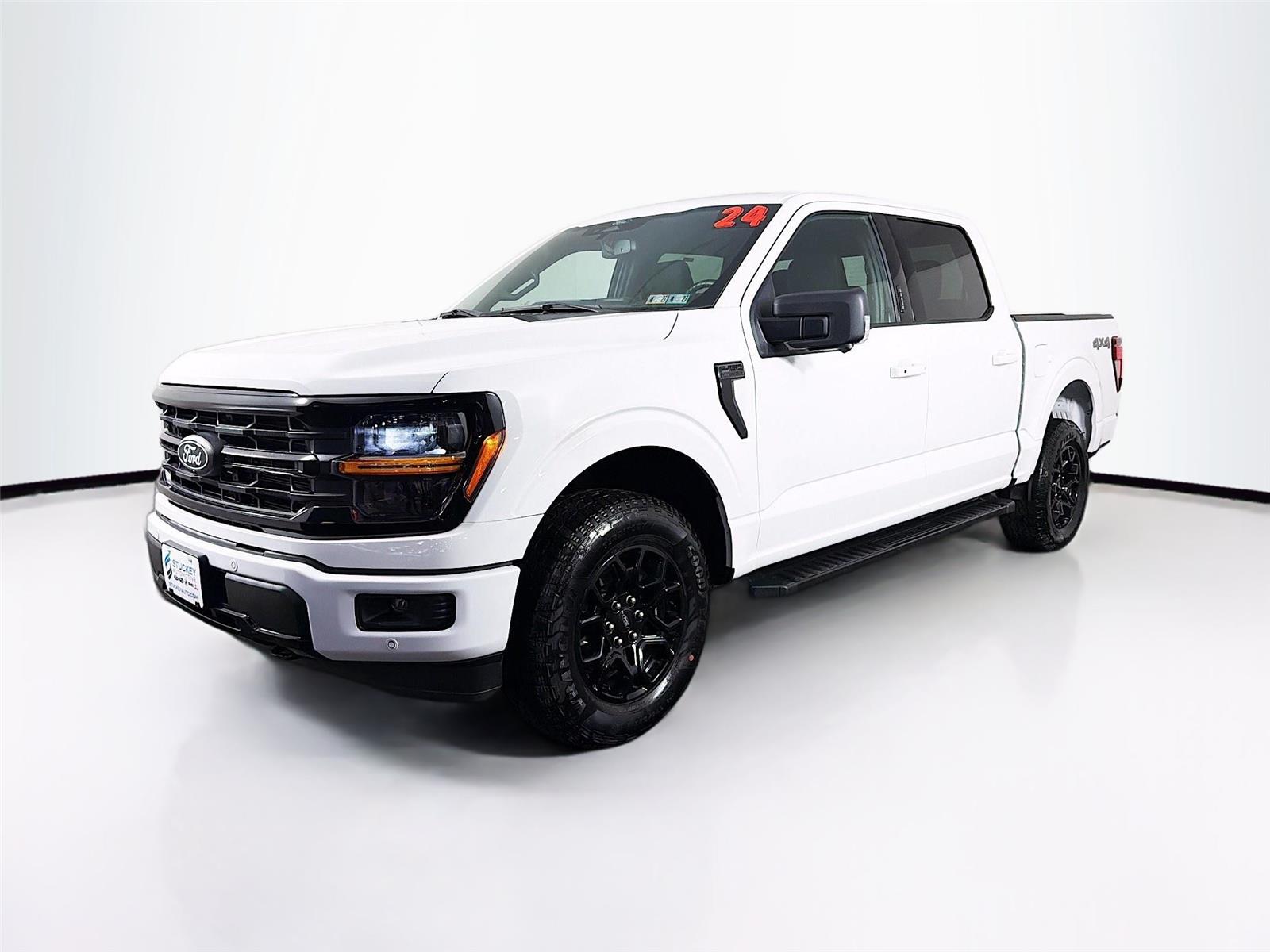 View vehicle photo 3