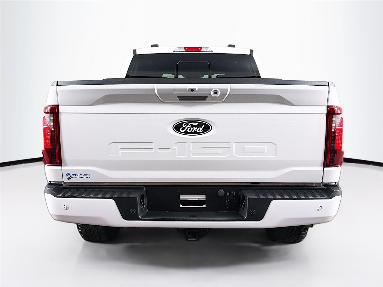 View vehicle photo 6