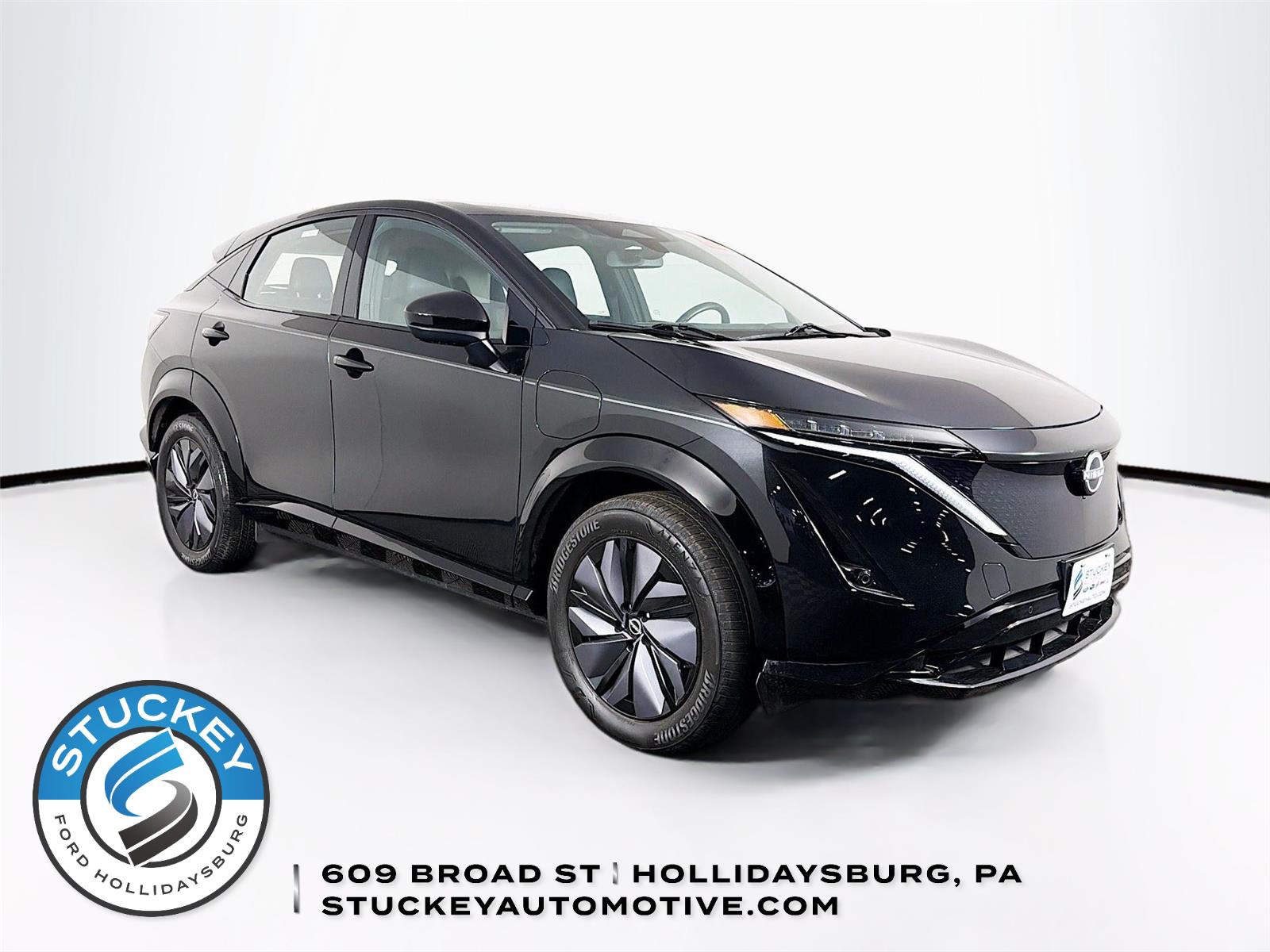 Black Diamond Pearl 2023 Nissan Ariya Engage e-4ORCE SUV / Crossover All-Wheel Drive Automatic