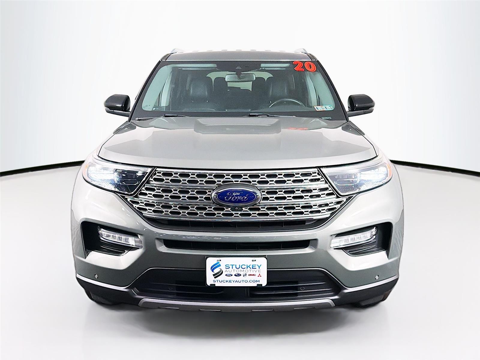 View vehicle photo 2