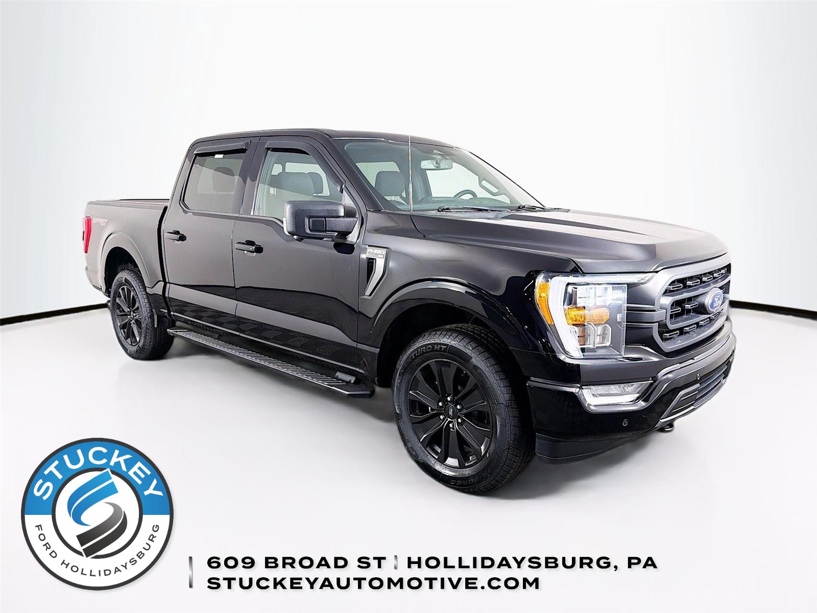 Agate Black 2021 Ford F-150 XLT SuperCrew 4WD Pickup Truck Four-Wheel Drive Automatic