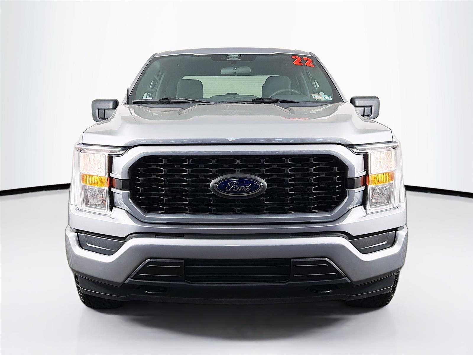 View vehicle photo 2