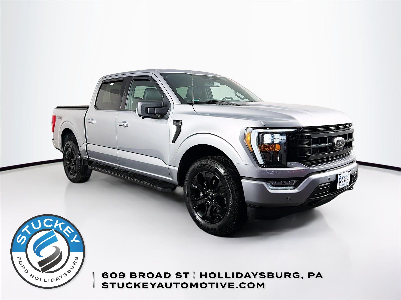 Iconic Silver 2023 Ford F-150 XLT SuperCrew 4WD Pickup Truck Four-Wheel Drive Automatic