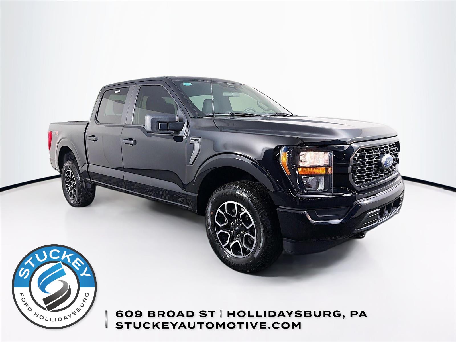 Agate Black 2023 Ford F-150 XL SuperCrew 4WD Pickup Truck Four-Wheel Drive Automatic