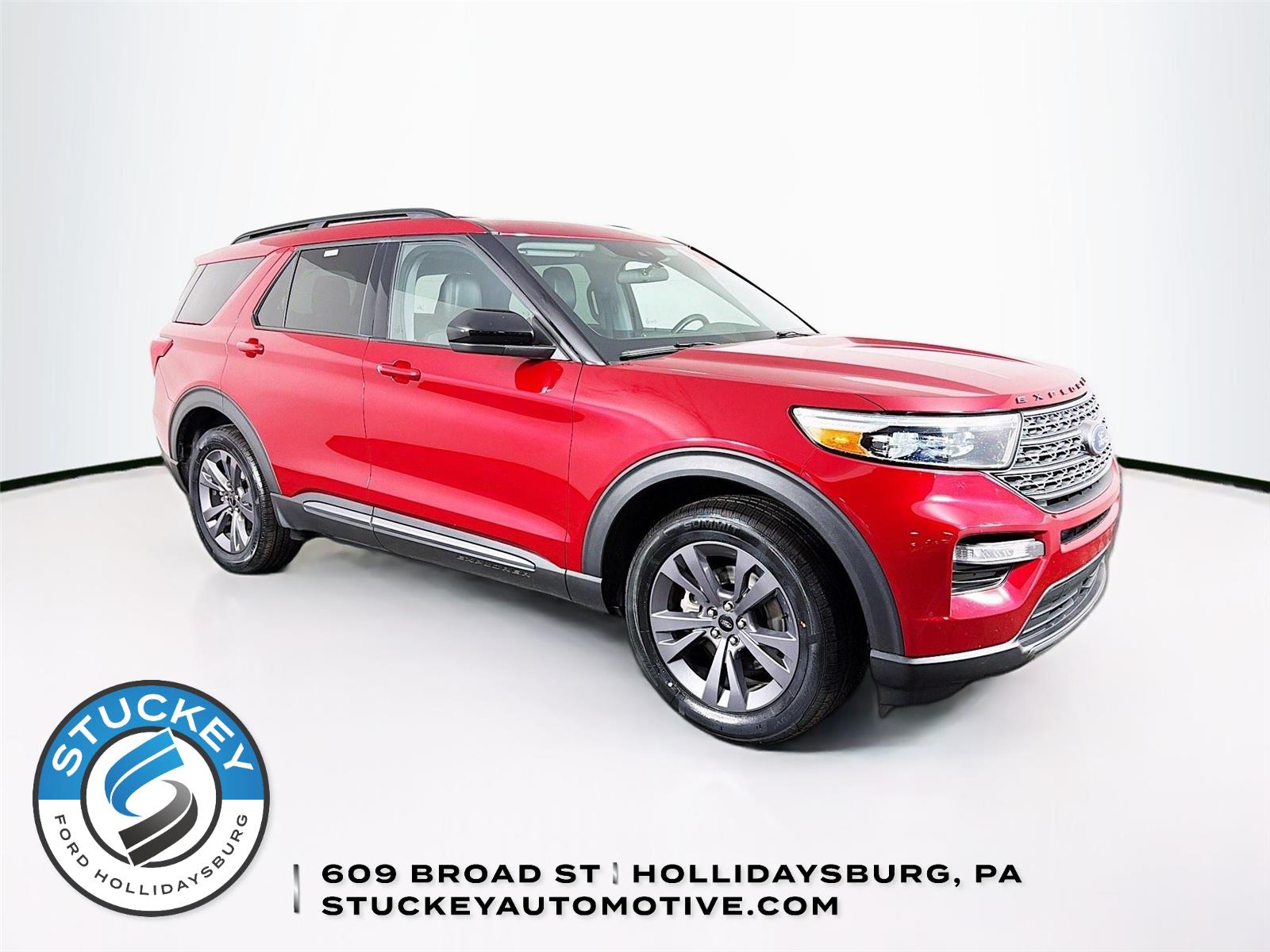 Rapid Red Metallic Tinted Clearcoat 2024 Ford Explorer XLT AWD SUV / Crossover All-Wheel Drive Automatic