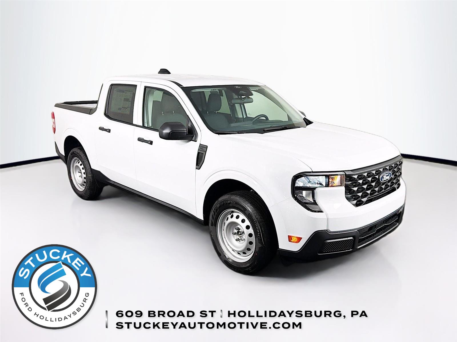 Oxford White 2026 Ford Maverick XL SuperCrew FWD Pickup Truck Front-Wheel Drive Continuously Variable Transmission