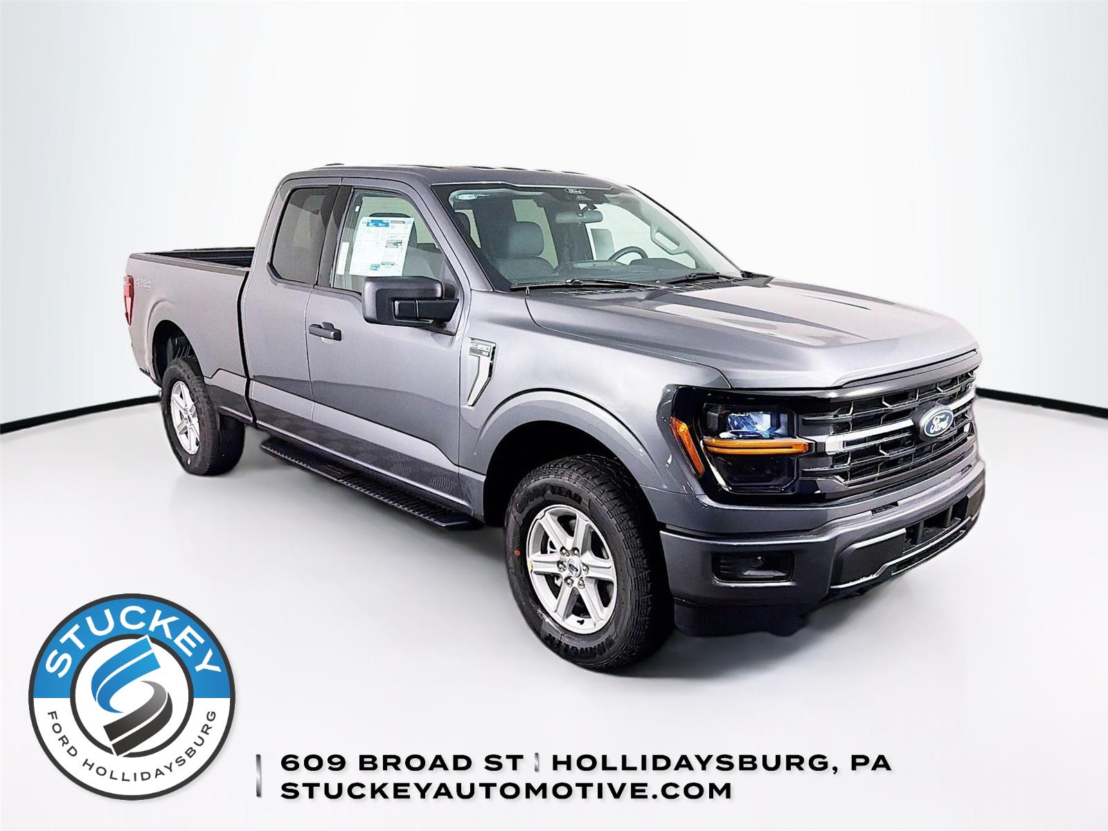 Carbonized Gray Metallic 2026 Ford F-150 Pickup Truck Four-Wheel Drive Automatic