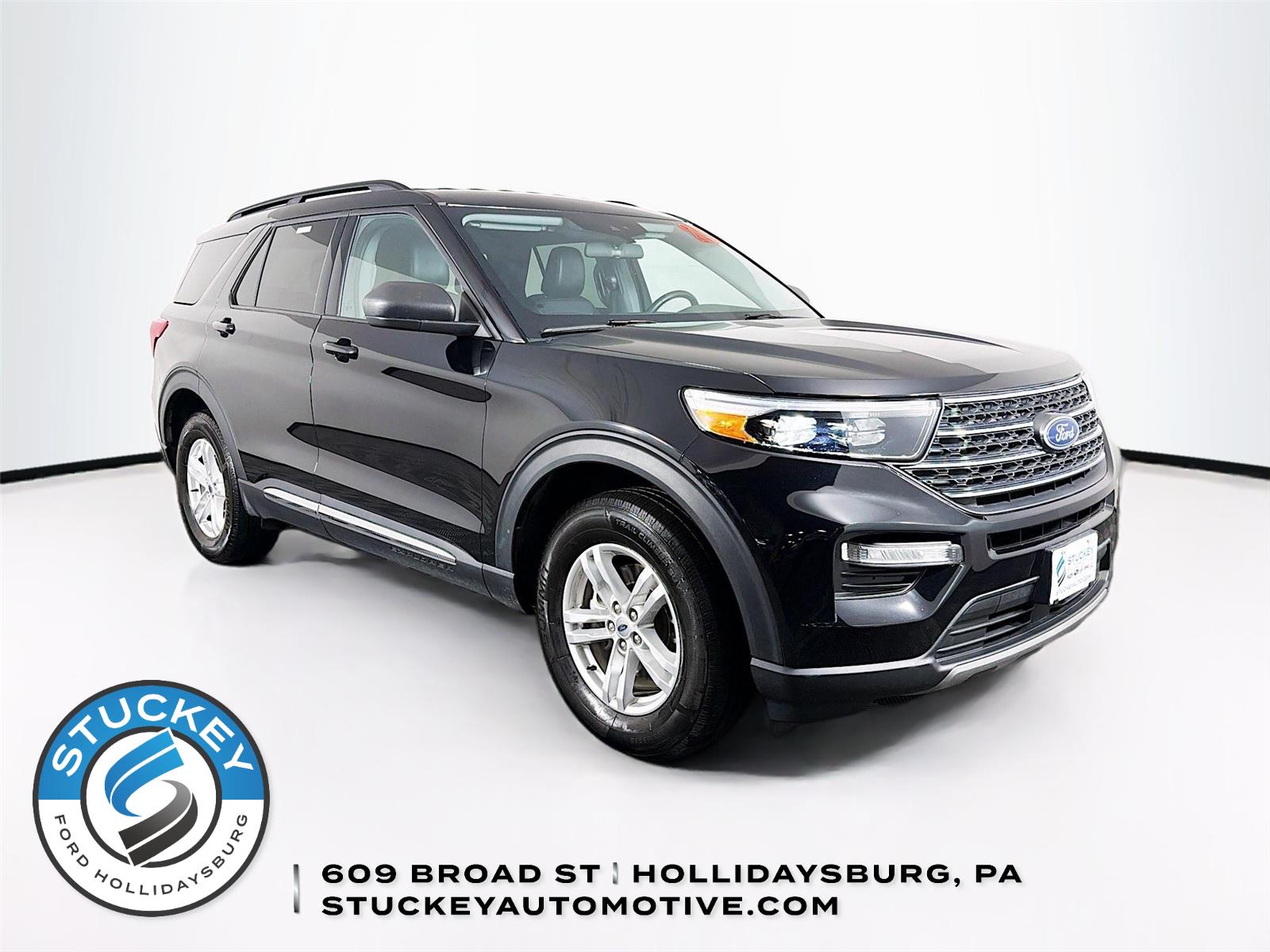 Agate Black 2023 Ford Explorer XLT AWD SUV / Crossover All-Wheel Drive Automatic