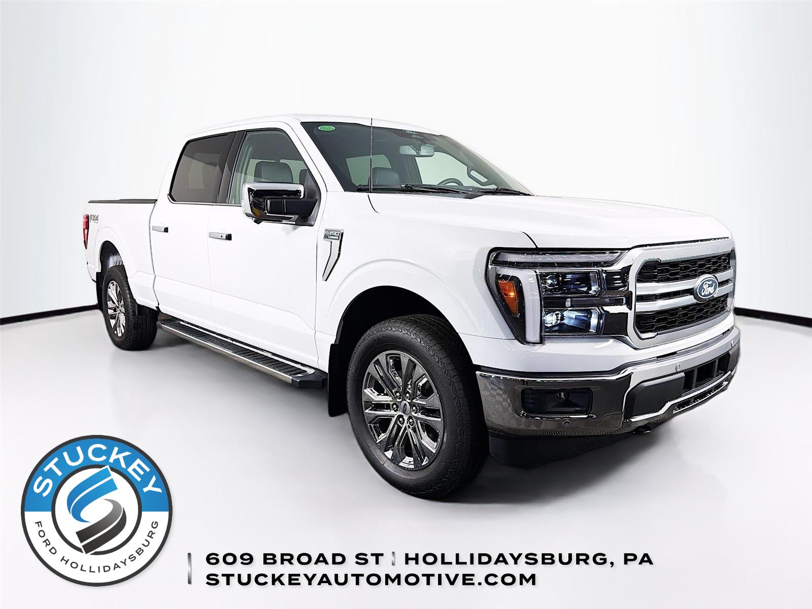 Oxford White 2026 Ford F-150 Lariat SuperCrew 4WD Pickup Truck Four-Wheel Drive Automatic