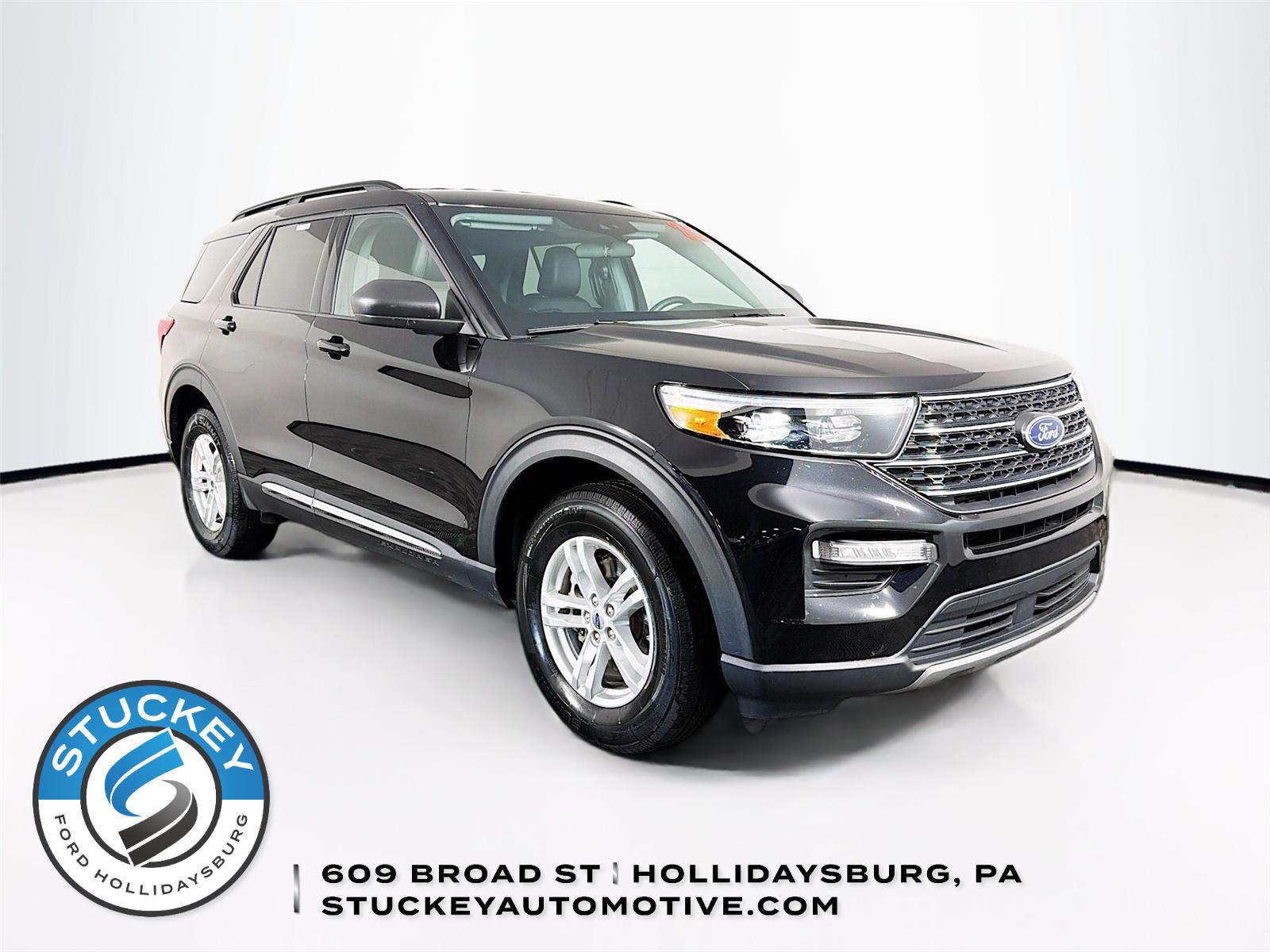 2023 Ford Explorer XLT AWD