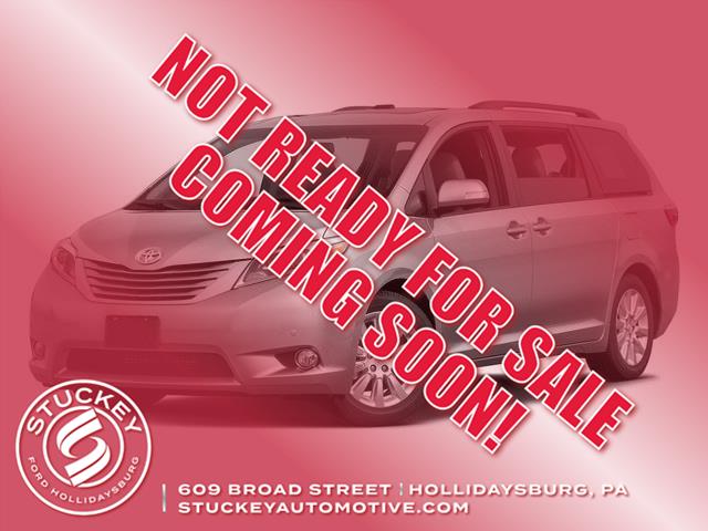 Silver Sky Metallic 2016 Toyota Sienna XLE 8-Passenger Minivan Front-Wheel Drive 6-Speed Automatic