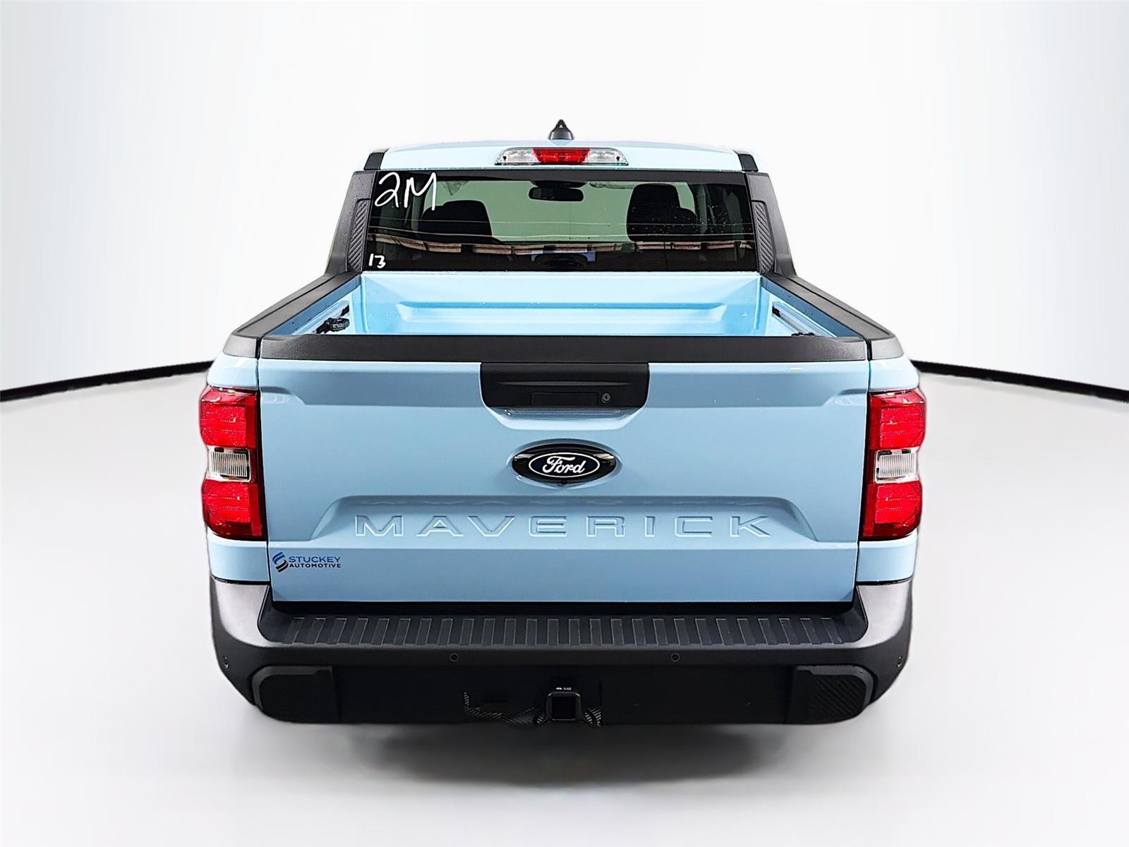 View vehicle photo 6