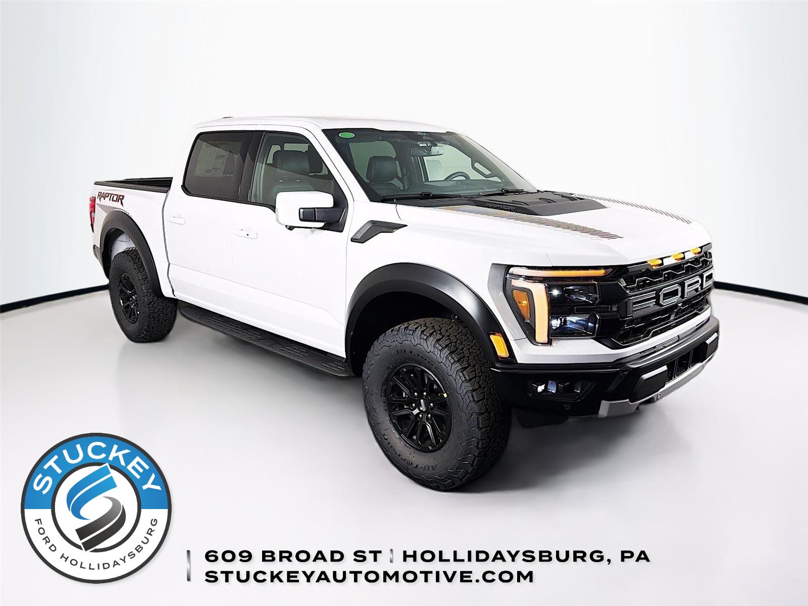 Oxford White 2026 Ford F-150 Raptor SuperCrew 4WD Pickup Truck Four-Wheel Drive Automatic