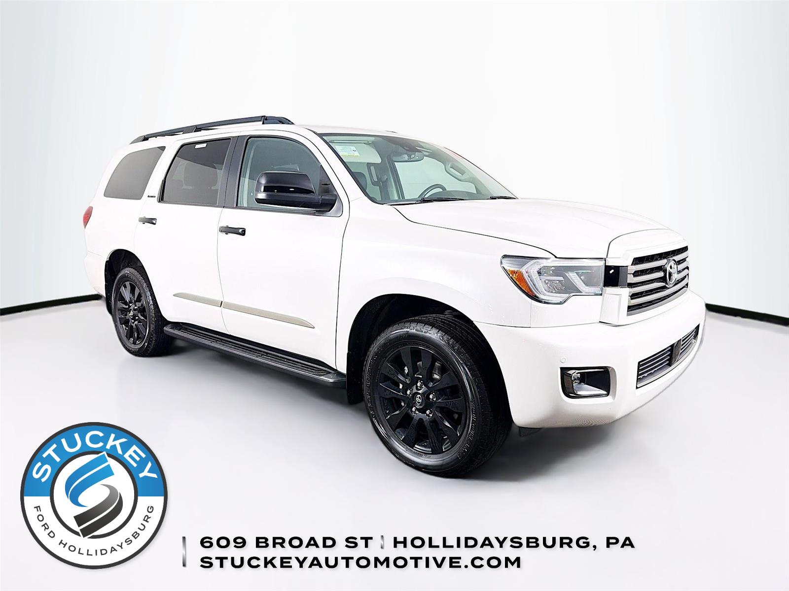 White (Blizzard Pearl) 2021 Toyota Sequoia Nightshade 4WD SUV / Crossover Four-Wheel Drive 6-Speed Automatic