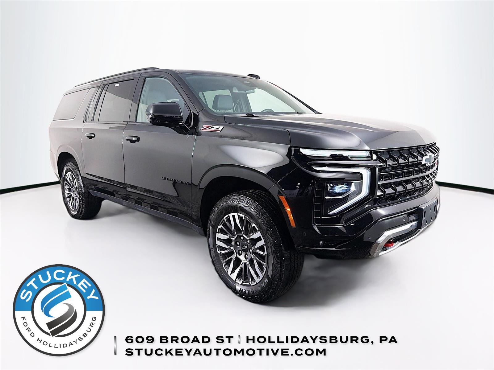 Black 2025 Chevrolet Suburban Z71 4WD SUV / Crossover Four-Wheel Drive Automatic