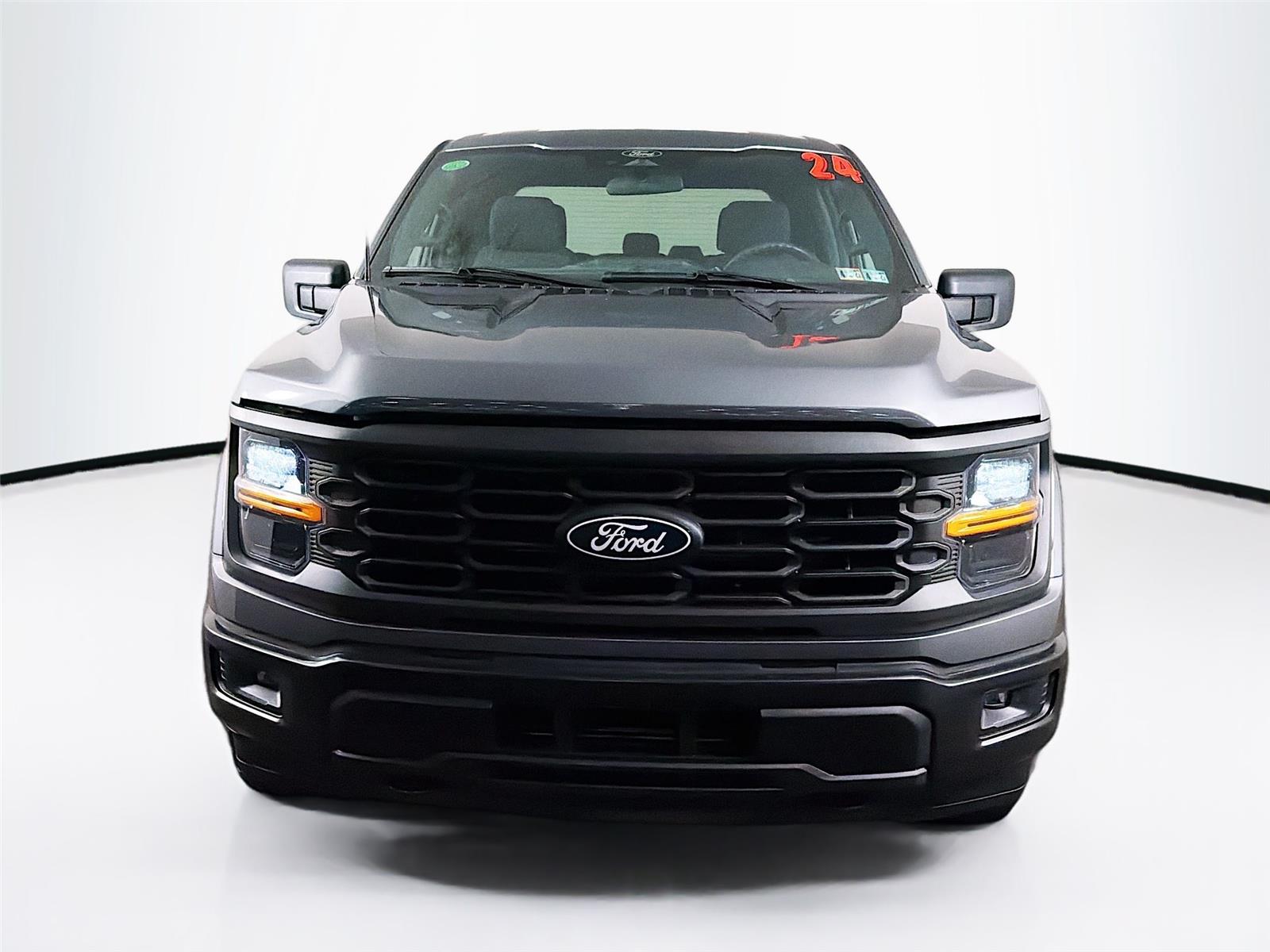 View vehicle photo 2