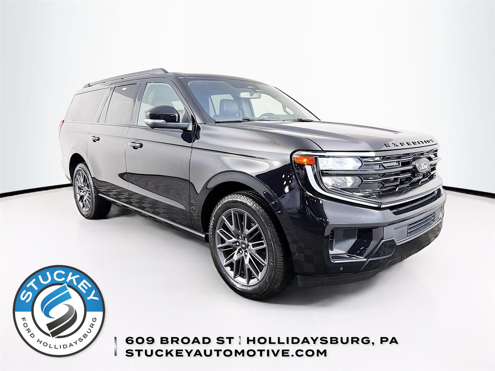 Agate Black 2025 Ford Expedition MAX Platinum 4WD SUV / Crossover Four-Wheel Drive Automatic