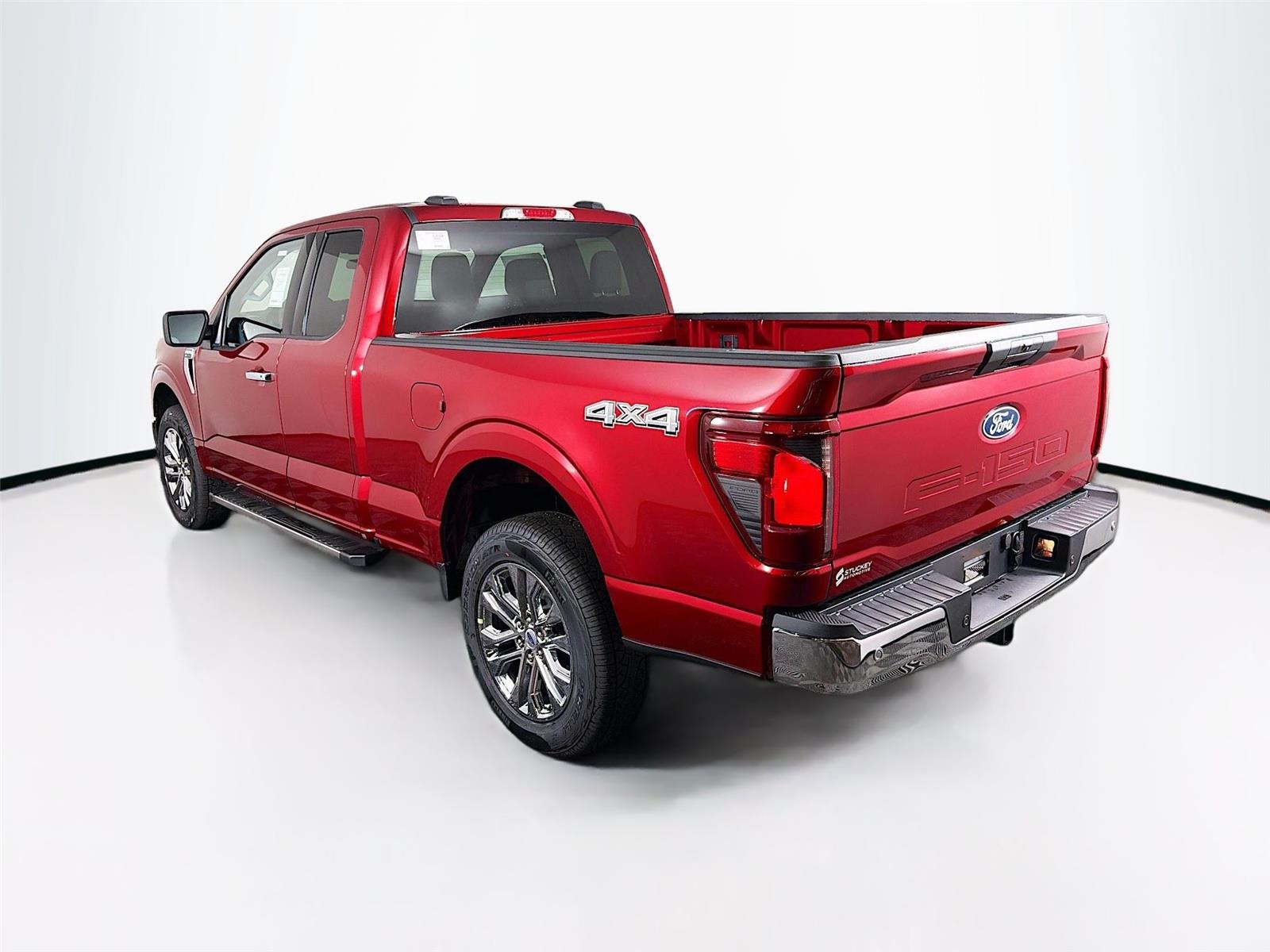 View vehicle photo 5