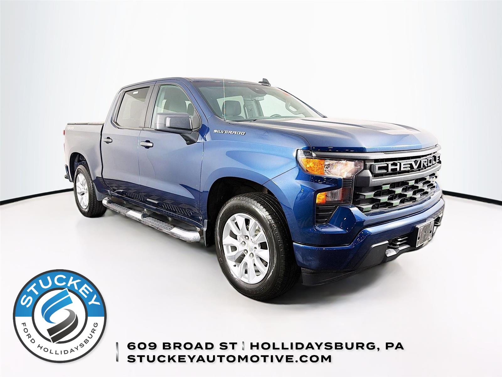  2023 Chevrolet Silverado 1500 Custom Crew Cab 4WD   