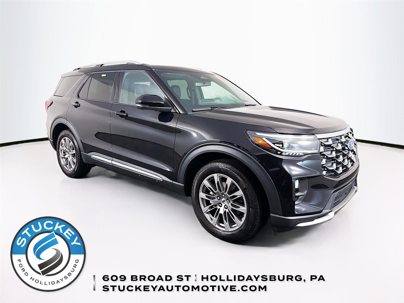 Agate Black 2025 Ford Explorer Platinum AWD SUV / Crossover All-Wheel Drive Automatic