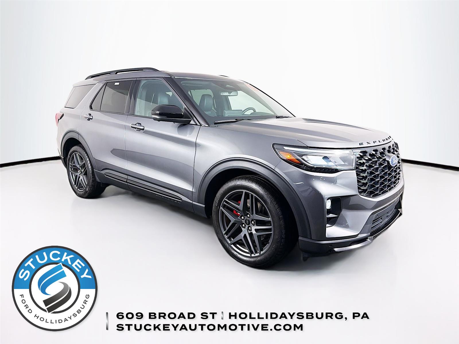 2025 Ford Explorer ST AWD