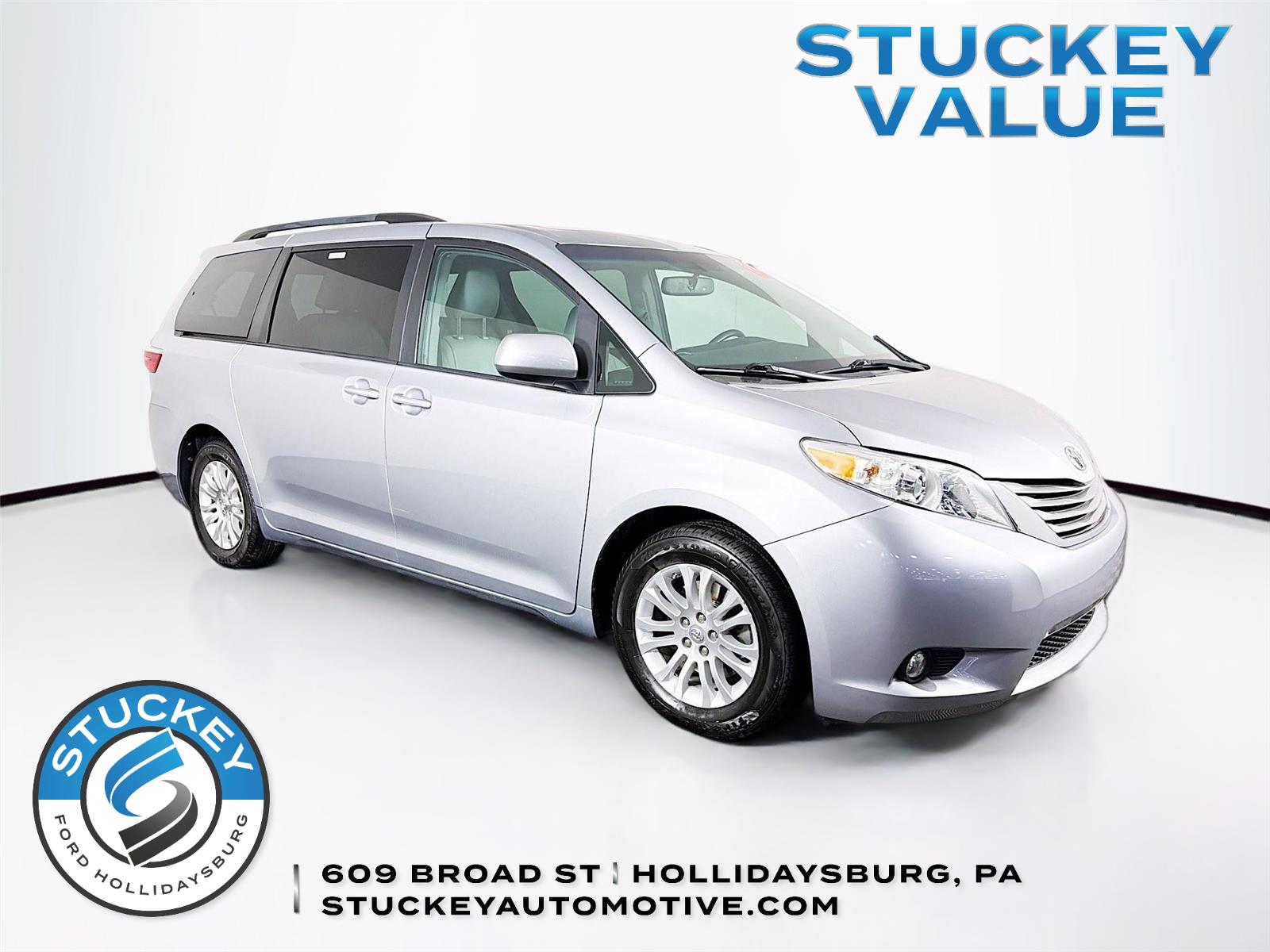 Silver Sky Metallic 2016 Toyota Sienna Minivan Front-Wheel Drive 6-Speed Automatic