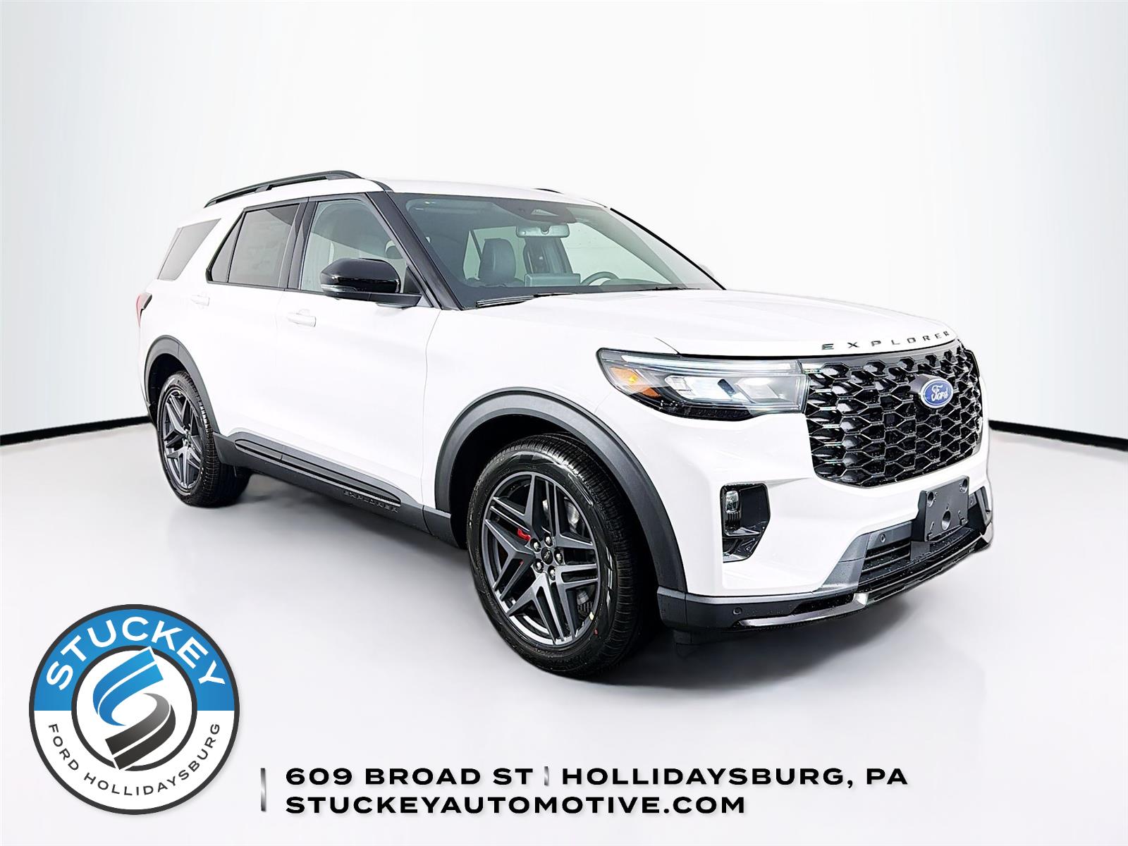 Star White Metallic Tri-Coat 2026 Ford Explorer SUV / Crossover All-Wheel Drive Automatic