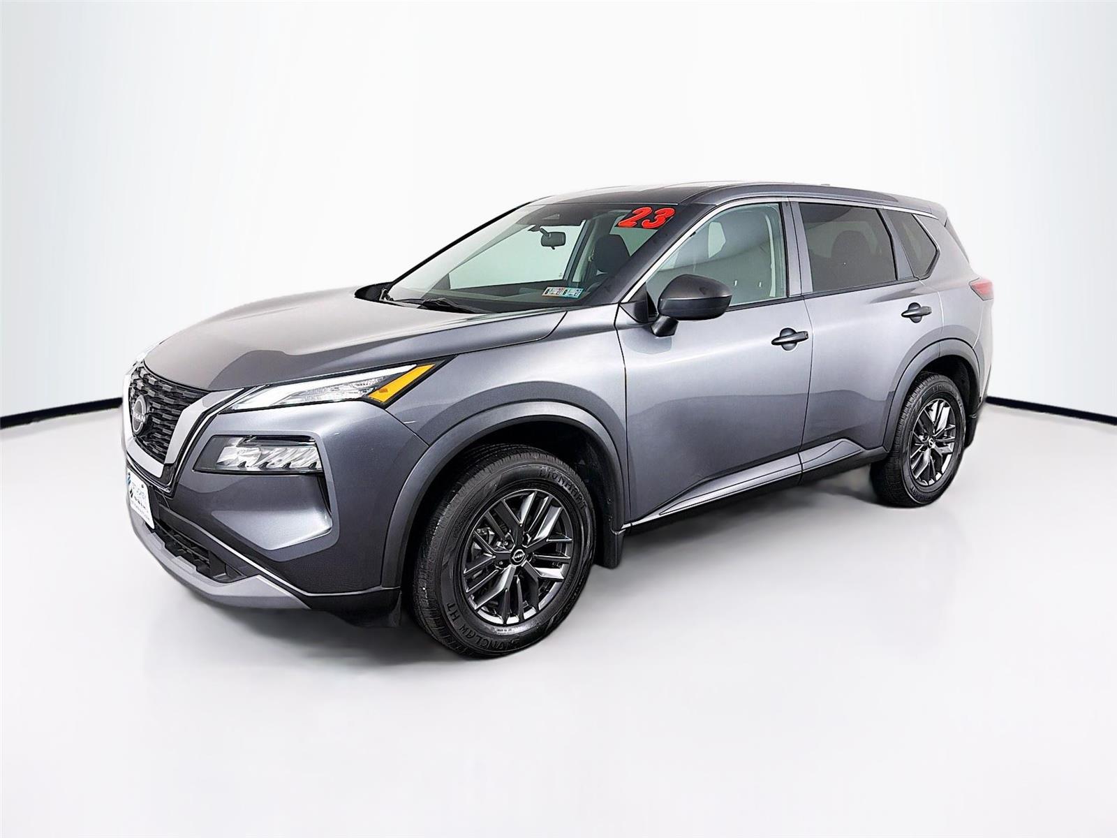 View vehicle photo 7