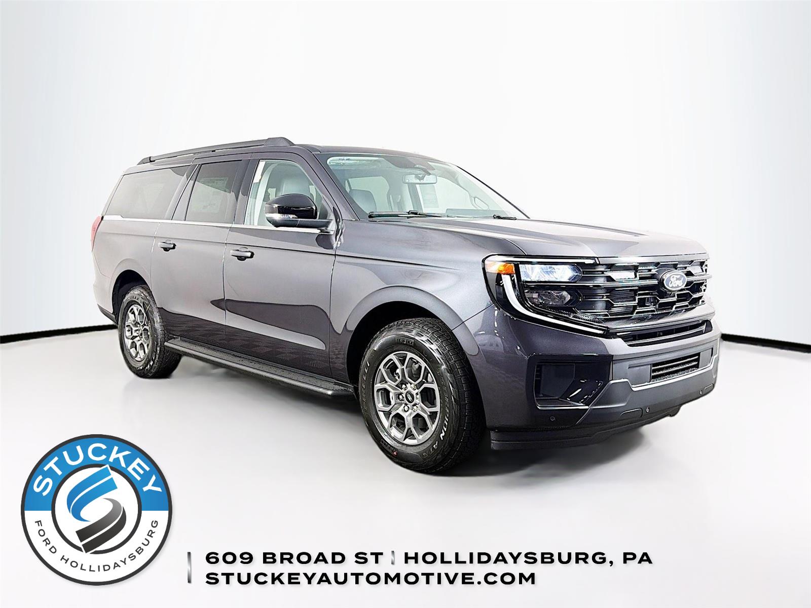 Dark Matter Gray 2027 Ford Expedition SUV / Crossover Four-Wheel Drive Automatic