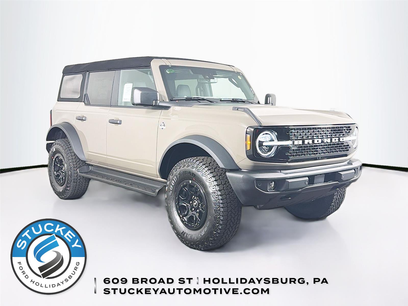 Marsh Gray 2026 Ford Bronco SUV / Crossover Four-Wheel Drive Automatic