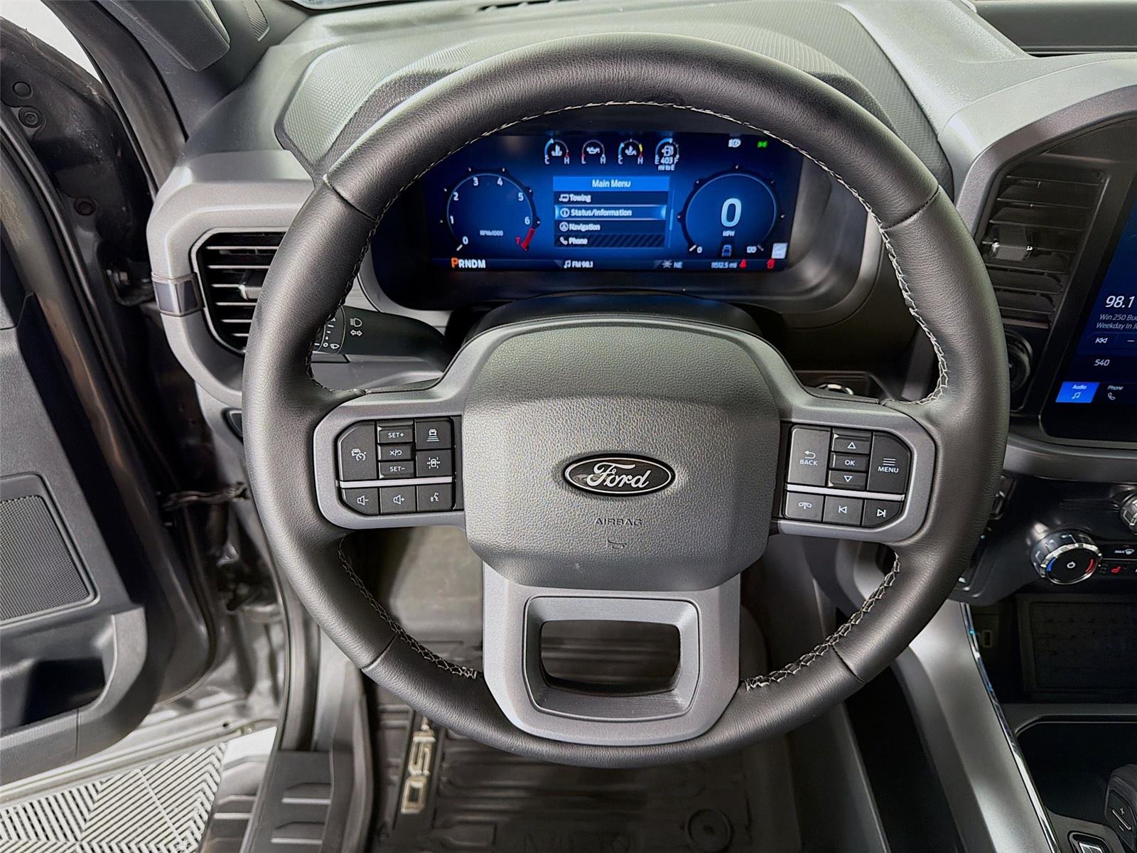 View vehicle photo 3