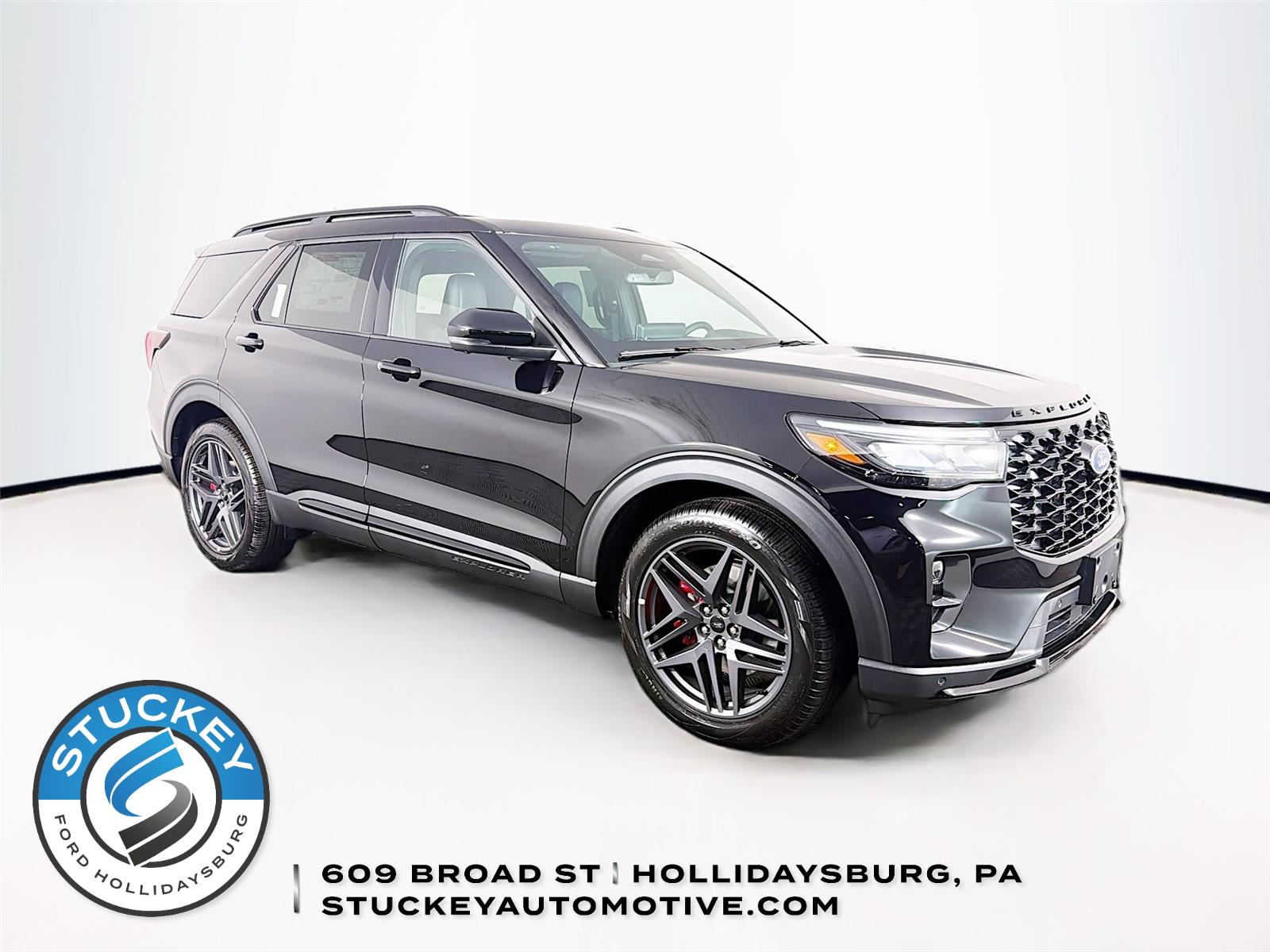 Agate Black 2026 Ford Explorer SUV / Crossover All-Wheel Drive Automatic