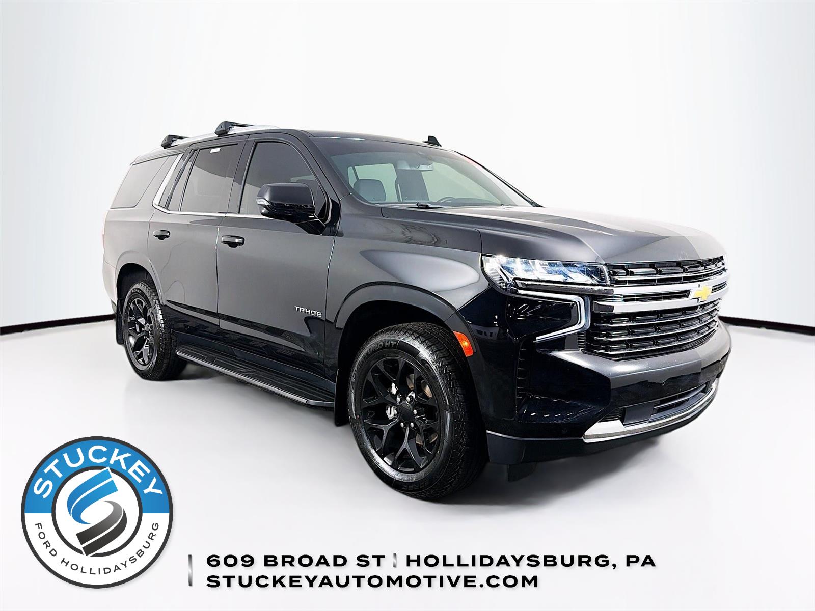 Black 2022 Chevrolet Tahoe SUV / Crossover Four-Wheel Drive Automatic