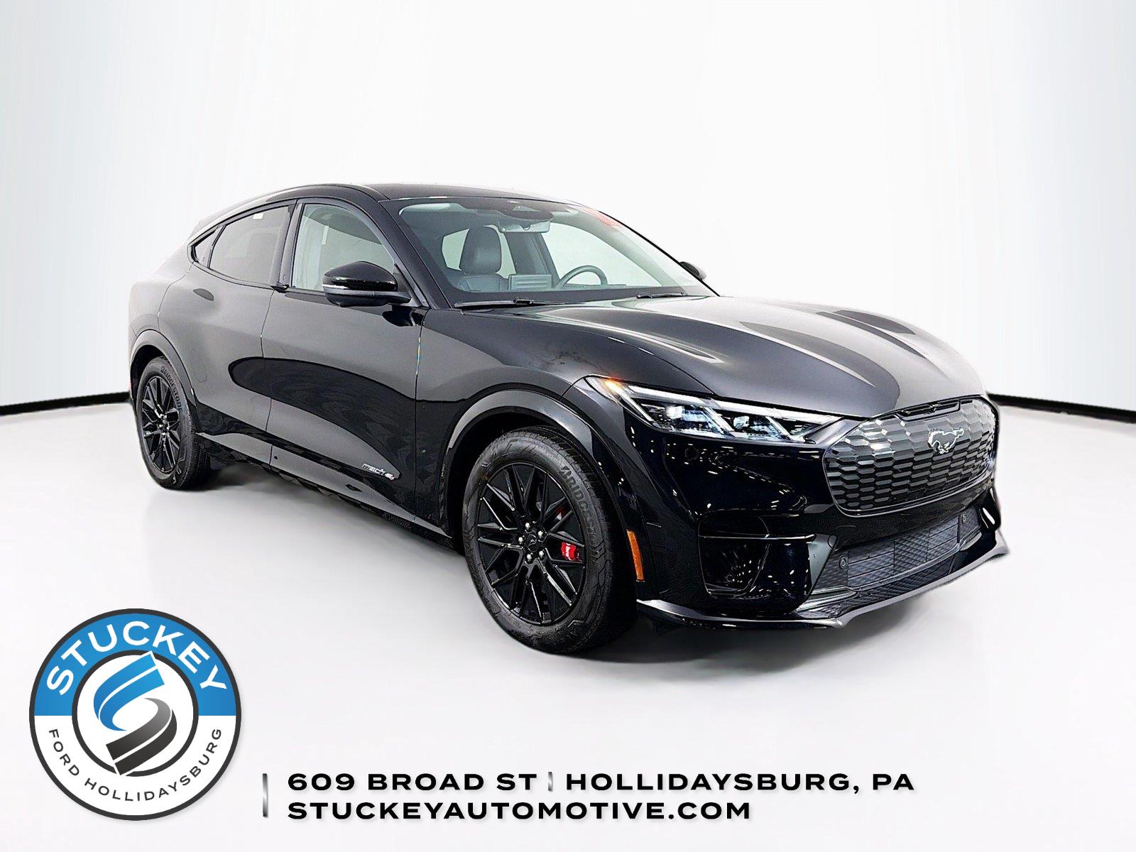 Shadow Black 2025 Ford Mustang Mach-E SUV / Crossover All-Wheel Drive 1-Speed Dual Clutch