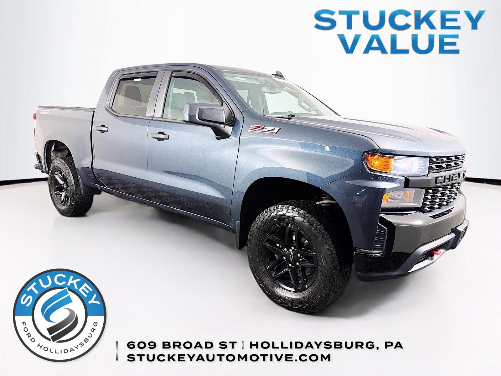 Shadow Gray Metallic 2019 Chevrolet Silverado 1500 Pickup Truck Four-Wheel Drive 6-Speed Automatic