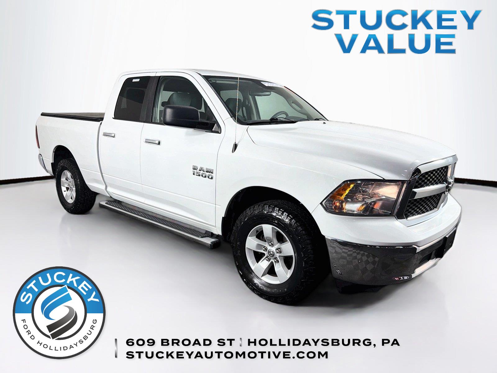 Bright White Clearcoat 2016 RAM 1500 Pickup Truck Four-Wheel Drive 8-Speed Automatic