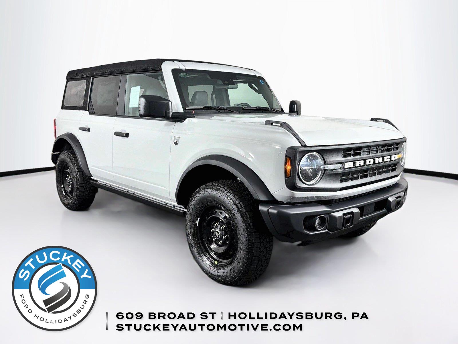 Avalanche Gray 2026 Ford Bronco SUV / Crossover Four-Wheel Drive Automatic