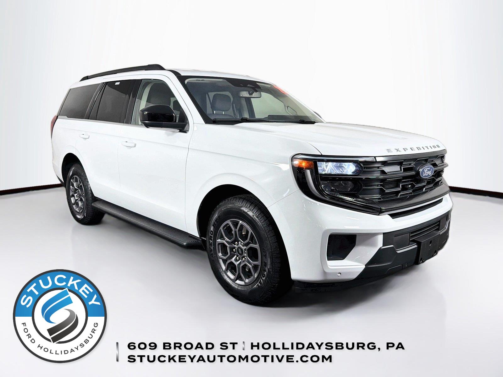 2025 Ford Expedition Active 4WD