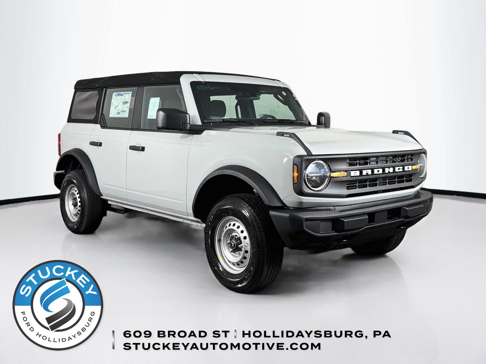 Avalanche Gray 2026 Ford Bronco SUV / Crossover Four-Wheel Drive Automatic