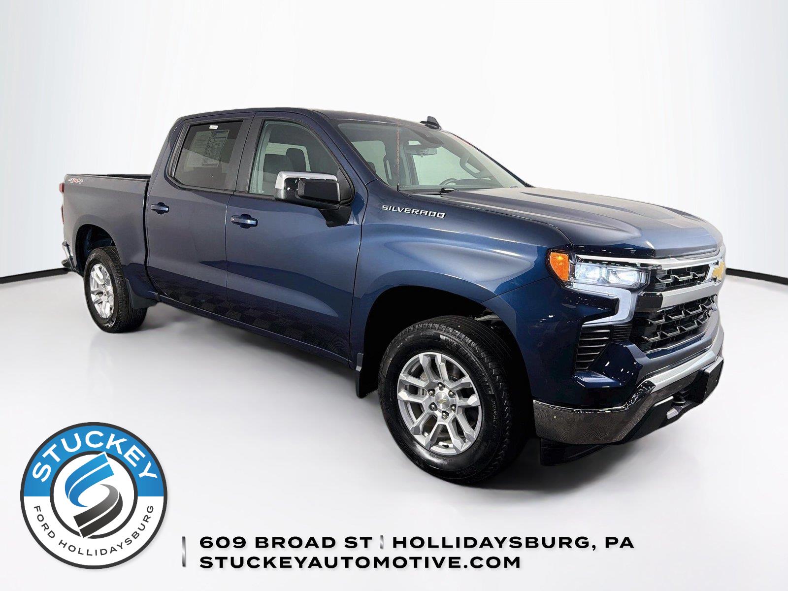 Northsky Blue Metallic 2023 Chevrolet Silverado 1500 Pickup Truck Four-Wheel Drive 8-Speed Automatic