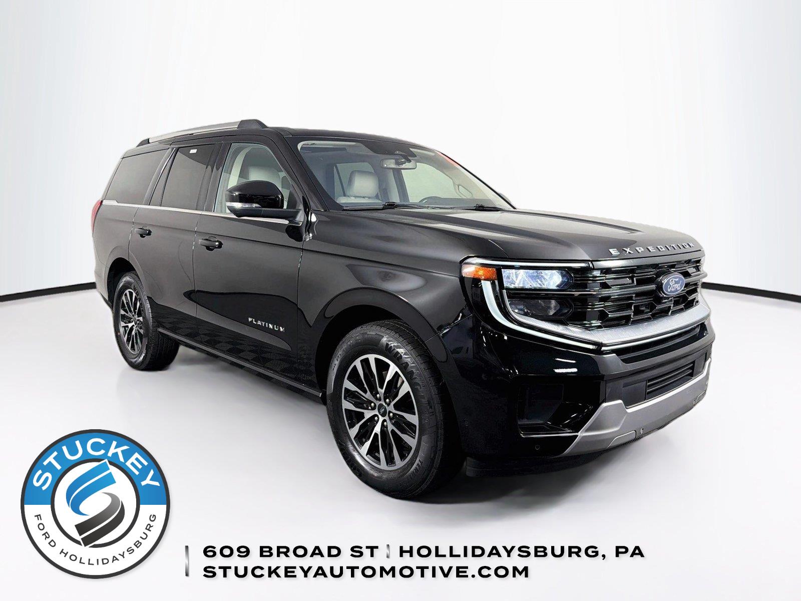 Agate Black 2025 Ford Expedition SUV / Crossover Four-Wheel Drive Automatic