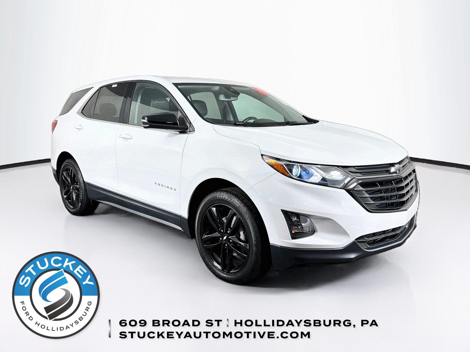 Summit White 2020 Chevrolet Equinox SUV / Crossover Four-Wheel Drive 6-Speed Automatic Overdrive