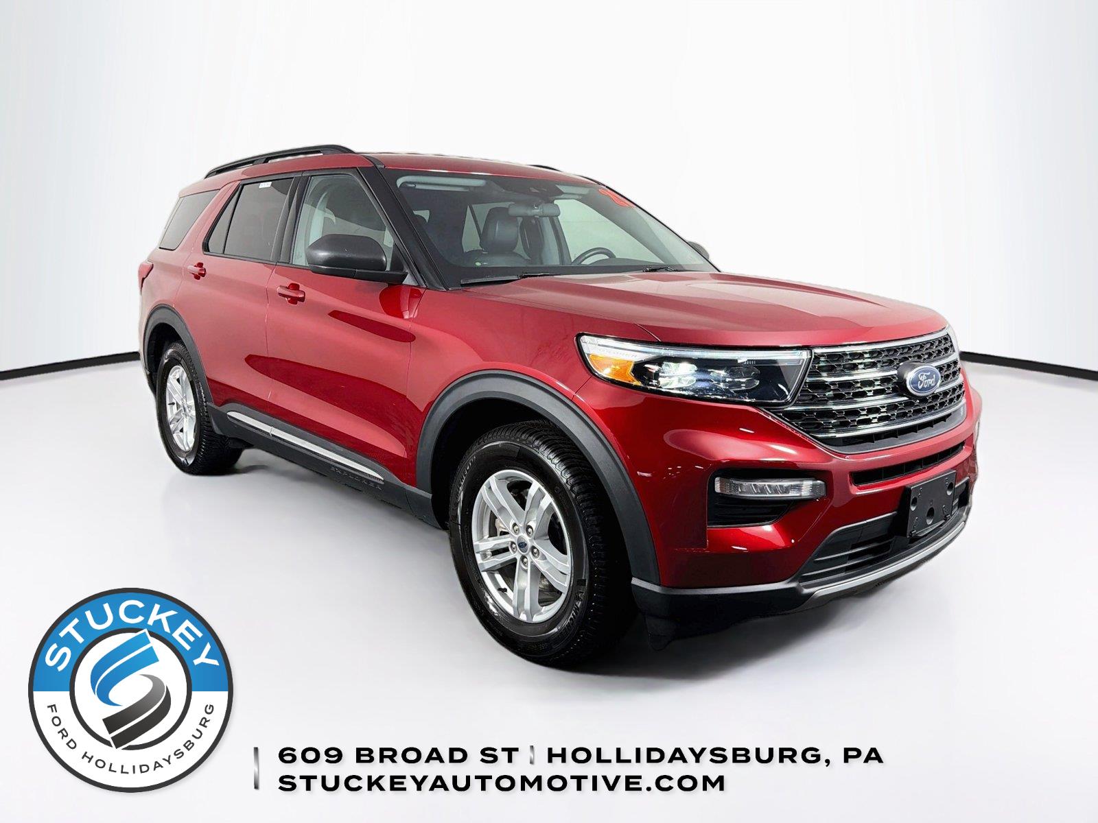  2021 Ford Explorer XLT AWD   