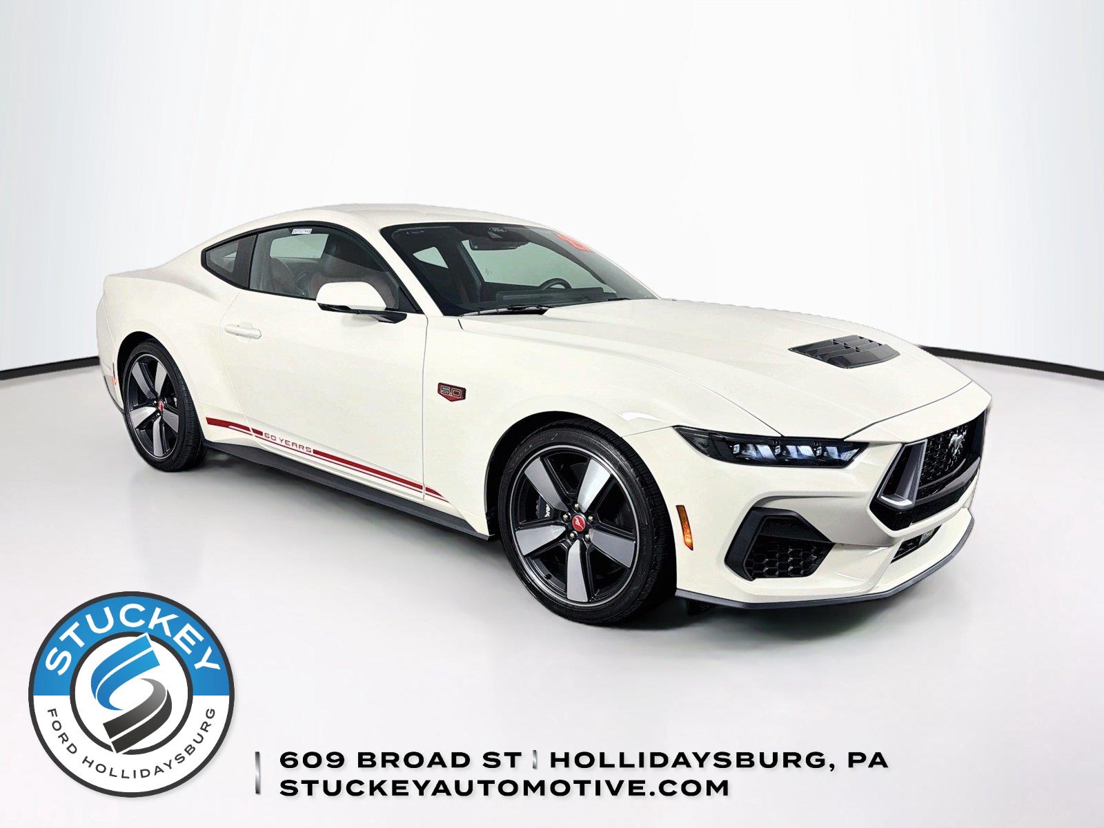Wimbledon White 2025 Ford Mustang Coupe Rear-Wheel Drive Automatic